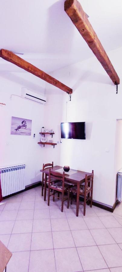 Apartmani Drazi Plimica Vodice Buitenkant foto